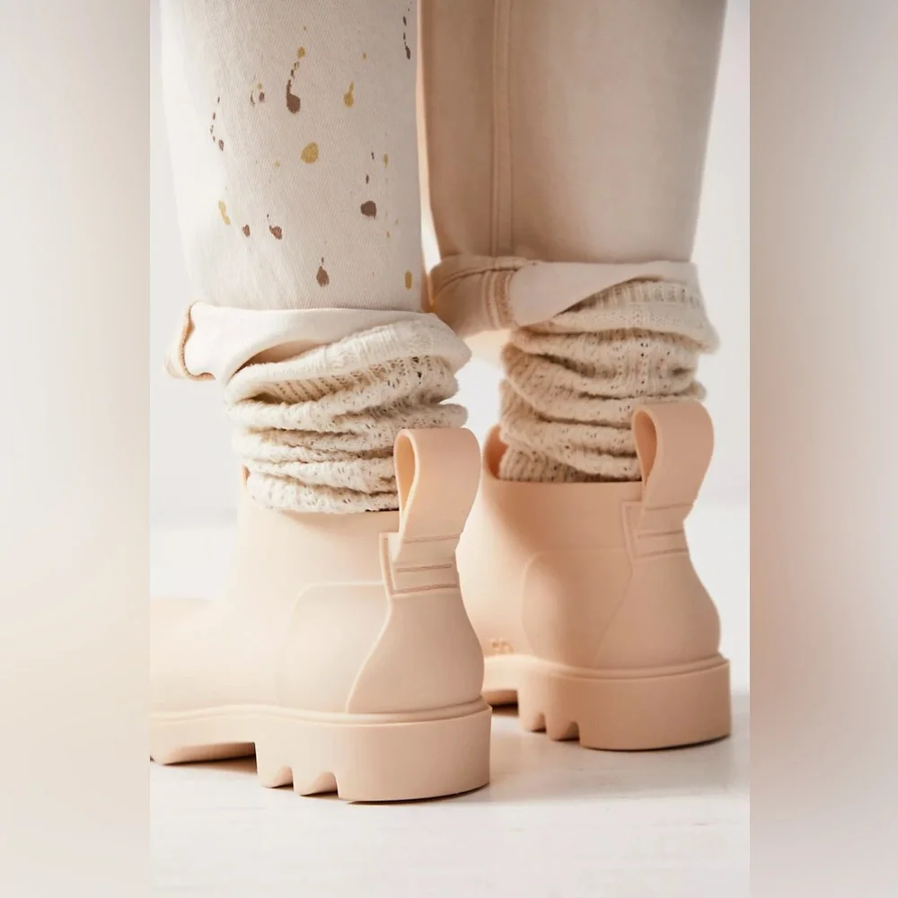 NIB Free People High Street Rain Boots in Green - Picture 4 of 4
